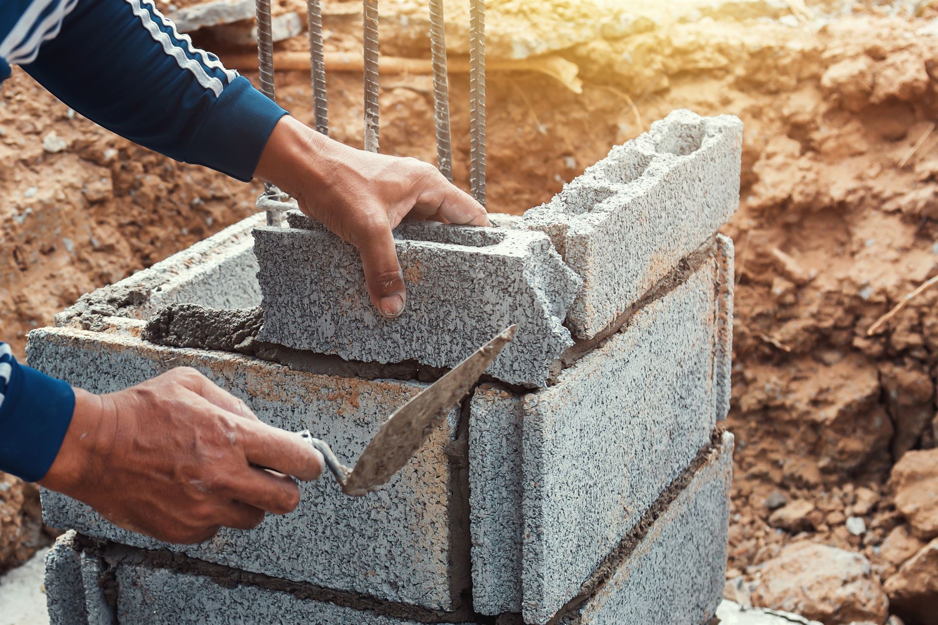 Travaux de maçonnerie à Saint-Genis-de-Saintonge : un spécialiste polyvalent pour vos travaux